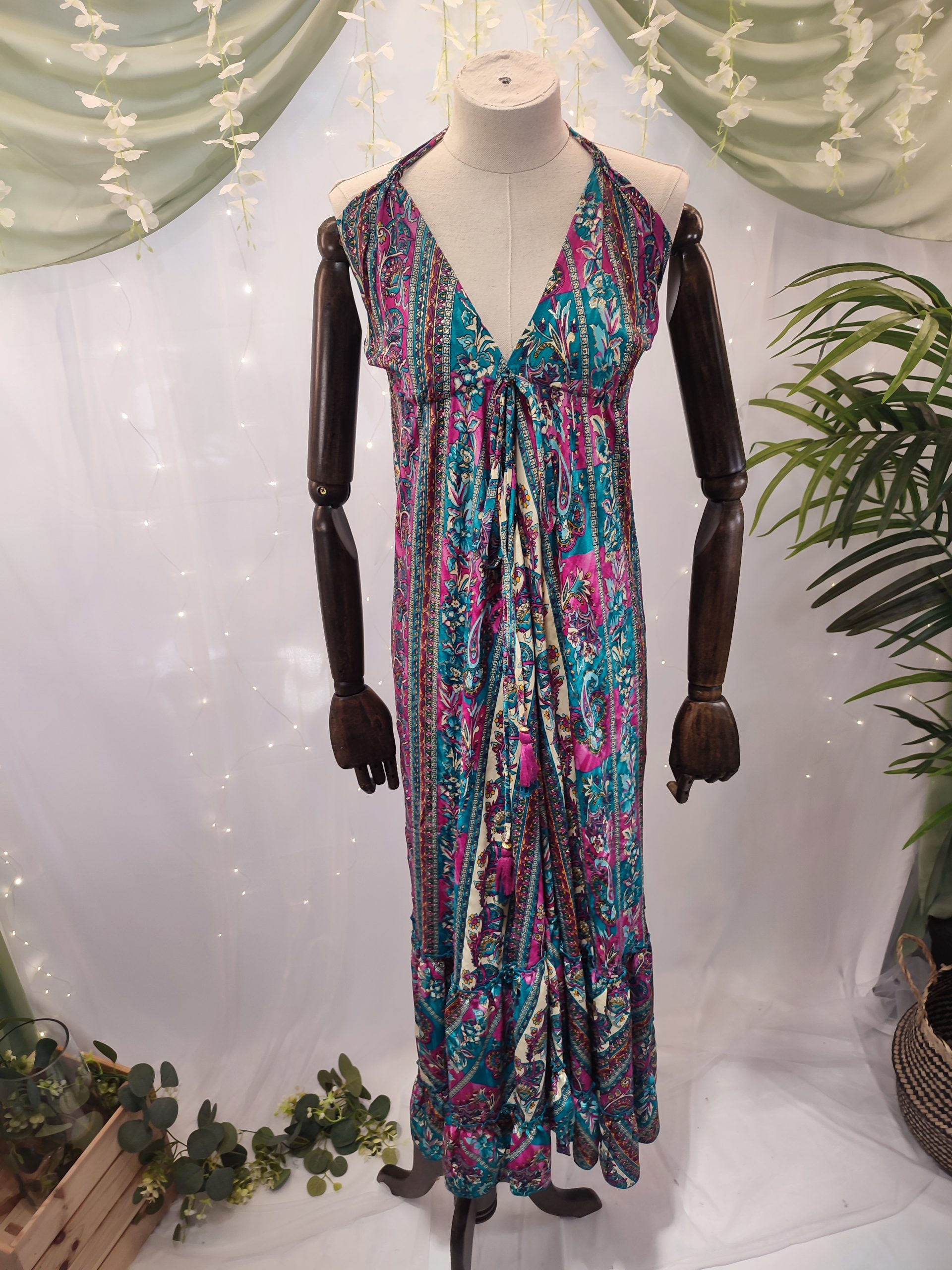 Vestido corto con top de crochet